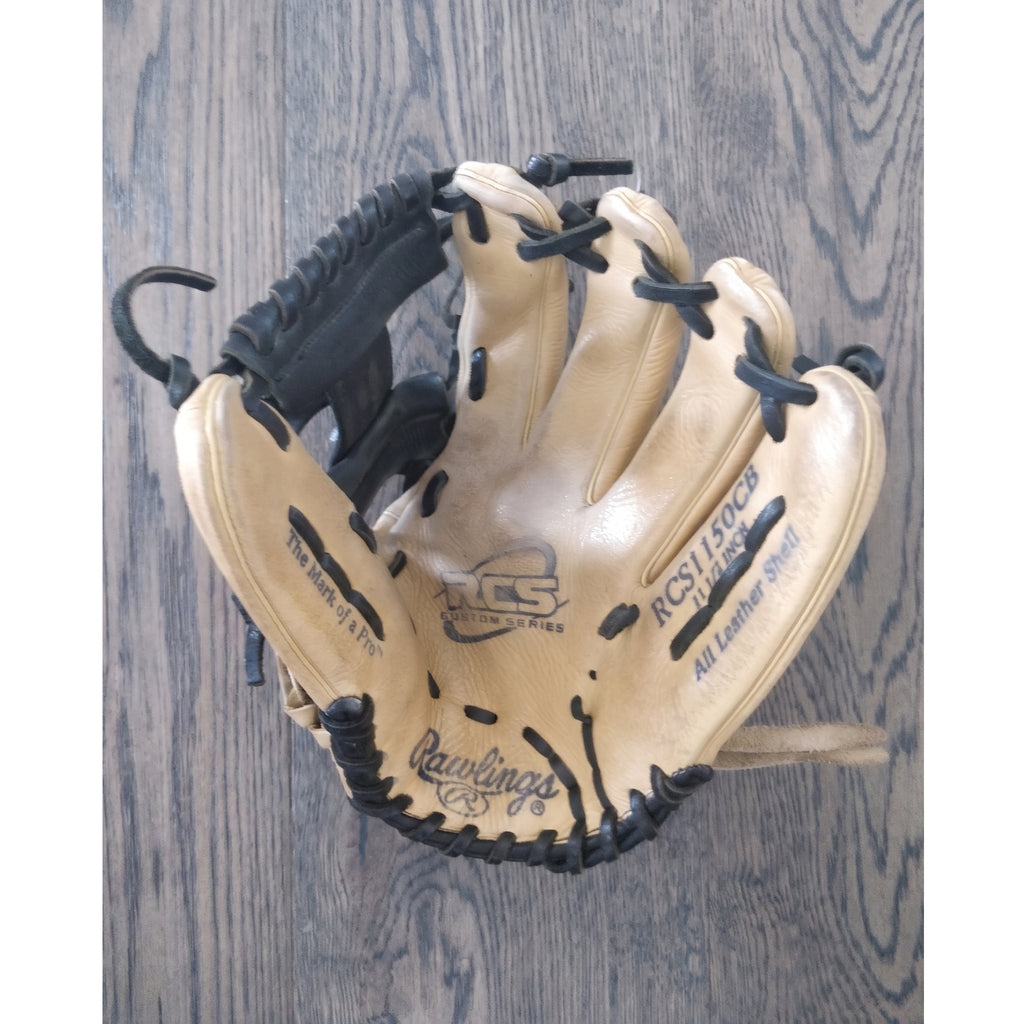 Rawlings RCS Custom Series 11.5" Baseball Glove (RCS1150CB) – Right Hand Throw